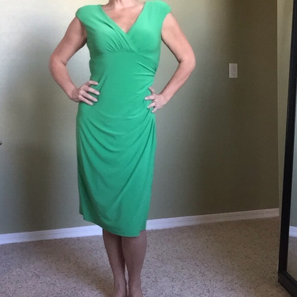 Wrap dress never worn but without tag